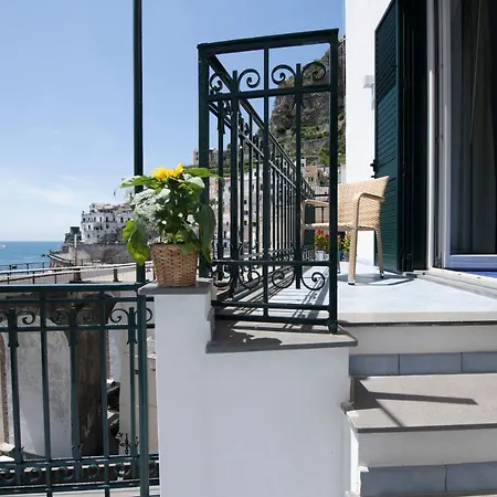 Maison Escher * Atrani