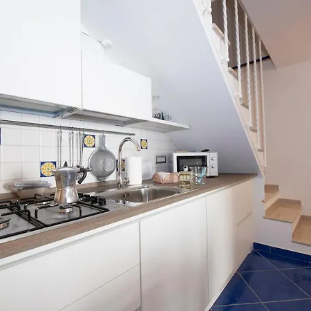 Maison Escher Holiday home