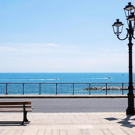 Maison Escher 阿特拉尼